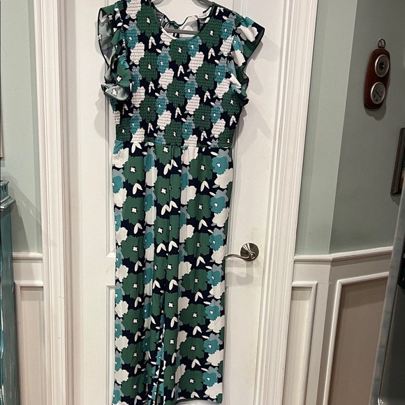 Floral Ruffle Sleeve Top - Picture 2 of 8